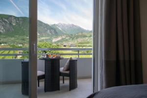 Familienzimmer mit Gartenblick