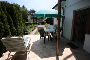 One-Bedroom Apartment room in Lonci apartman