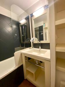 Appartements L oree du sable studio avec place de parking au coeur du triangle d Or : photos des chambres