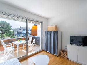 Studio cabine proche plage avec balcon sud, Wifi, et parking - Carnac - FR-1-477-98