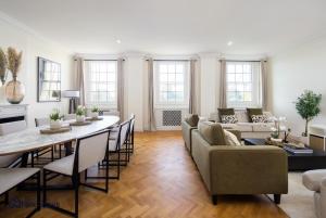 15 Mins Walk to Selfridges, Hyde Park Penthouse