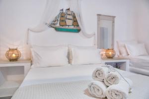 Blue Waves Suites & Apartments - To Kyma Paros Greece