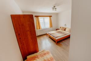 Pensiunea Patakparti 3