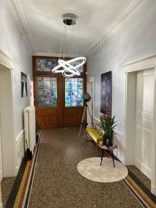 B&B / Chambres d'hotes KVSconcept proche du Mans et de son circuit mythique : photos des chambres