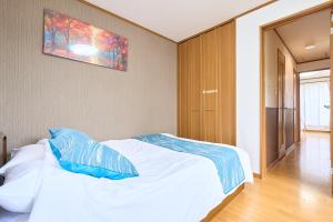 J-2S JR Yamanote Komagome, 3 storey 101sq 4BR, FreePark