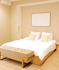 Appartements AMMG Tour Marina – Suites Signature | Vue Mer Panoramique, Jacuzzi & Design : photos des chambres