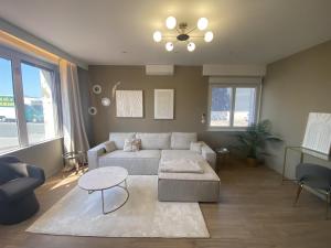 Appartements AMMG Tour Marina – Suites Signature | Vue Mer Panoramique, Jacuzzi & Design : photos des chambres