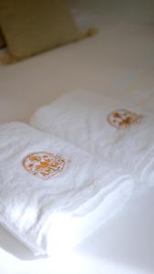 Appartements AMMG Tour Marina – Suites Signature | Vue Mer Panoramique, Jacuzzi & Design : Suite Junior - Vue sur Mer