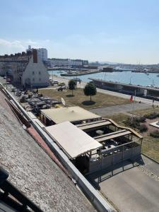 Appartements AMMG Tour Marina – Suites Signature | Vue Mer Panoramique, Jacuzzi & Design : photos des chambres