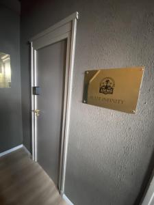 Appartements AMMG Tour Marina – Suites Signature | Vue Mer Panoramique, Jacuzzi & Design : Suite Deluxe - Vue sur Mer