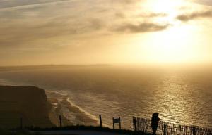 Appartements AMMG Tour Marina – Suites Signature | Vue Mer Panoramique, Jacuzzi & Design : photos des chambres