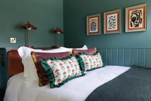 The George and Dragon - A Heartwood Inn