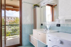 ALGHERO- Beautiful house in the center with balcony and AC