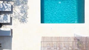 Villas JAMES FCD56 - luxury villa with pool for rent in the vineyards near Saint Tropez : photos des chambres