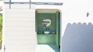 Villas JAMES FCD56 - luxury villa with pool for rent in the vineyards near Saint Tropez : photos des chambres