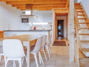 Apartment Bietschorn 22 by Interhome