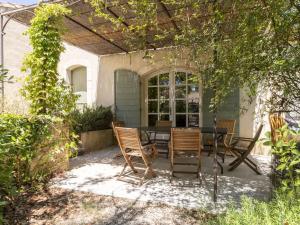Villas Villa Maussane by Interhome : photos des chambres