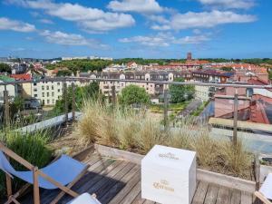 visit baltic - Kwartał Róży Wiatrów Apartament Lawendowy z sypialnią i balkonem