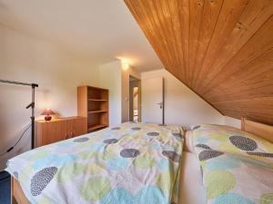 Holiday Home Holiday Hill 36 by Interhome