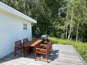 Modern Cabin by Nora Lake with AC!