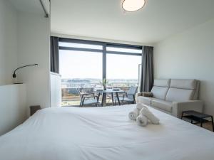 Studio Studio Zeezicht by Interhome