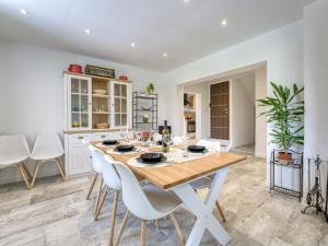 Holiday Home Cosy Home D&D by Interhome