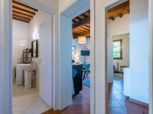 Apartment La Casina di Riccardo by Interhome