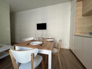 Lumineux T2 à Grenoble, Calme Et Confortable