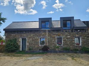 Maisons de vacances Gite des capucines : Maison 2 Chambres