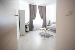 Kubiq Apartment by Coresi