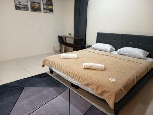 Tenang Haven Upper Floor with private porch and staircase