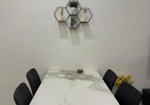 Trizen Colombo Luxury 2-Bedroom Apartment