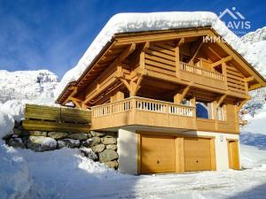 Chalets Chalet independant 4* pour 8 pers, 4 chambres, cheminee, cuisine equipee, Wifi, parking - FR-1-391-8 : photos des chambres
