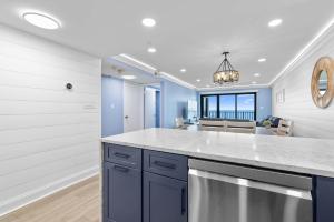 Extraordinary Oceanfront Escape - Unit 709