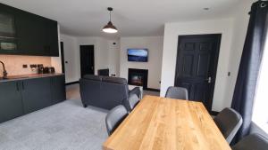 Monkey Puzzle Apartment No1