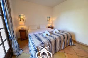 Villas LA ROURETANE Pool AirCo for 10 By Sunset : photos des chambres