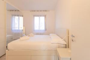 Modern 2 bedrooms Tortona via Savona - Mirable PM