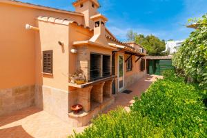 Villa Bellota by Sealand Villas