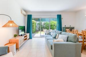 Modern Carvoeiro House by LovelyStay