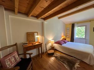 Maisons de vacances La Maison du Petit Herisson de 170 m2 avec jardin parking accueil de 6 personnes barbecue : photos des chambres