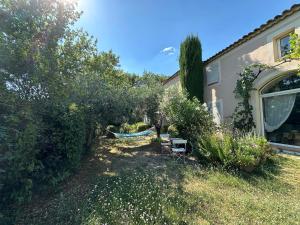 Maisons de vacances La Maison du Petit Herisson de 170 m2 avec jardin parking accueil de 6 personnes barbecue : photos des chambres