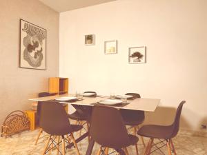 Ampio appartamento con vista monti Wi-Fi veloce, self check-in, vicino stazione e centro