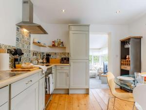 2 Bed in Mevagissey 88402