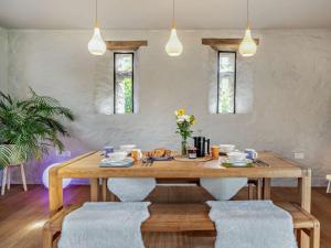 2 Bed in Pengenffordd 94146
