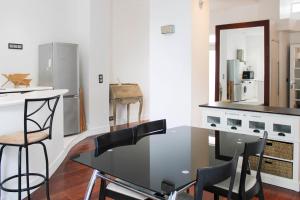 Appartements Studio with terrace 15 min by subway from Paris : photos des chambres