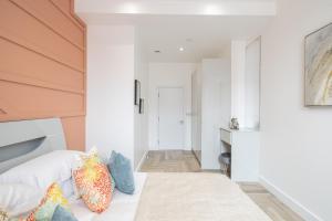 Luxury Retreat, Perfect For Business & Families With Free Gym By The Pocklington - The Abbey Suite