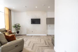 Luxury Retreat, Perfect For Business & Families With Free Gym By The Pocklington - The Abbey Suite