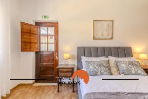 #240 Beach House - Casa da Balaia by Home Holidays