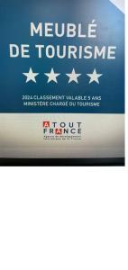 La maison du bonheur entre amis ou en famille