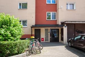 Solec 79A Mieszkanie z prywatnym parkingiem oraz Tarasem Oddzielna sypialnia